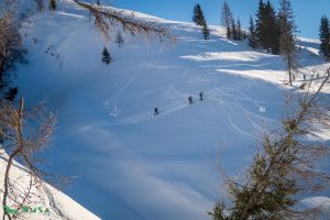 Querung unterhalb der Hackl-Hütte